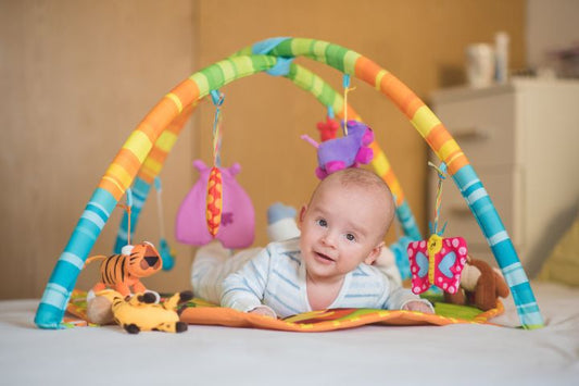 How to Manage a Toddler and a Newborn